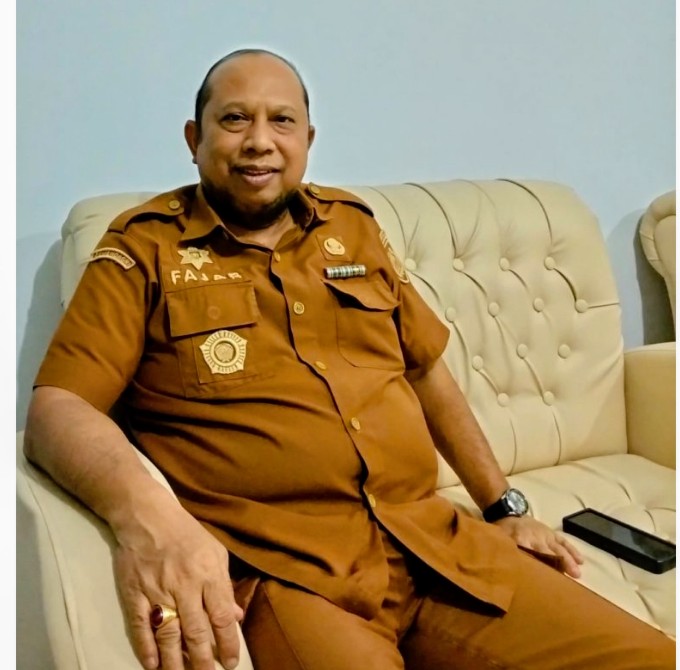 Jadi Sorotan PKL Menjamur di Bahu Jalan di Pallangga,  Kadisperindag Gowa : Kasat Pol Perlu Melakukan Penertiban