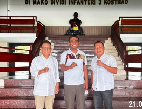 Pasca Terpilih Aklamasi, Ketua PWI Sulsel Langsung Rapatkan Barisan ke Divif 3 Kostrad